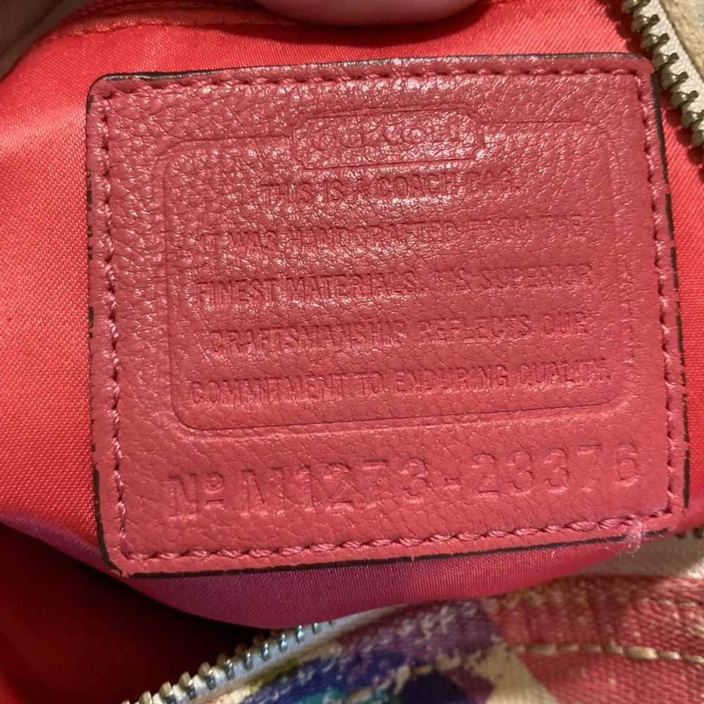 Coach signature Poppy Hippie Multicolored Tote SHOULDERBAG satchel 23376 VNTG
